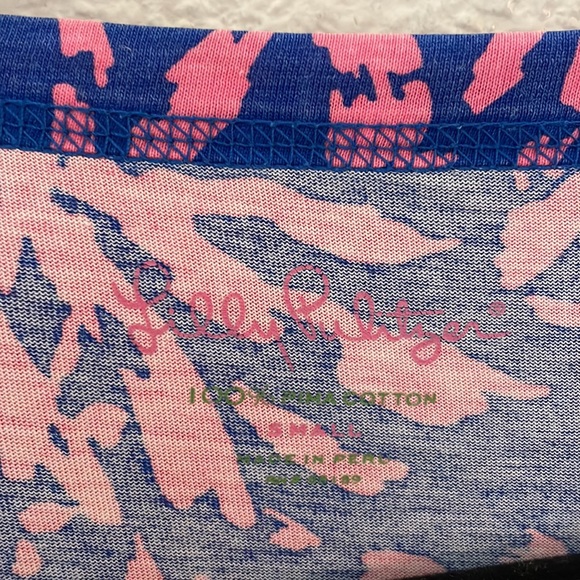 Lilly Pulitzer quarter sleeve shift dress size small. - Picture 2 of 3